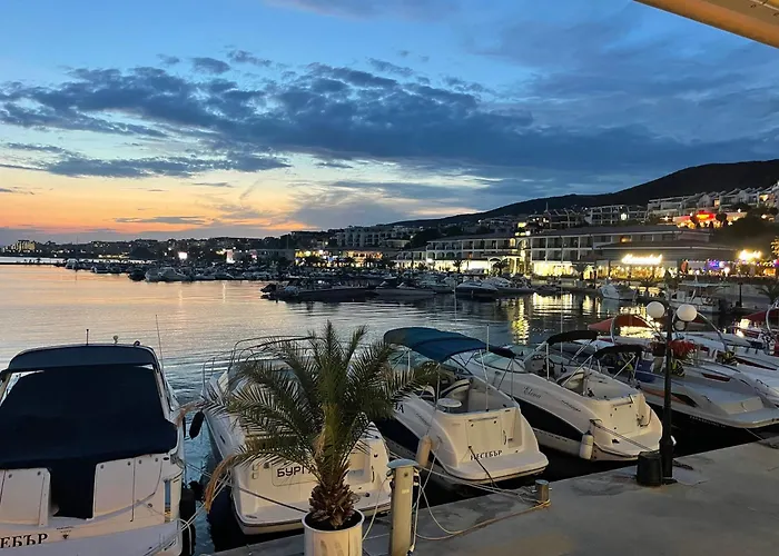 Luxury Sea Nest Next Marina Dinevi * Sveti Vlas