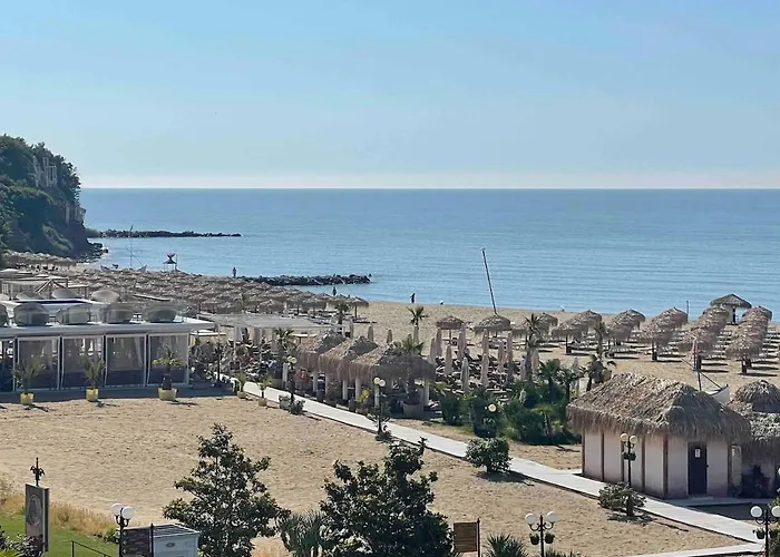 Apartment Luxury Sea Nest Next Marina Dinevi *