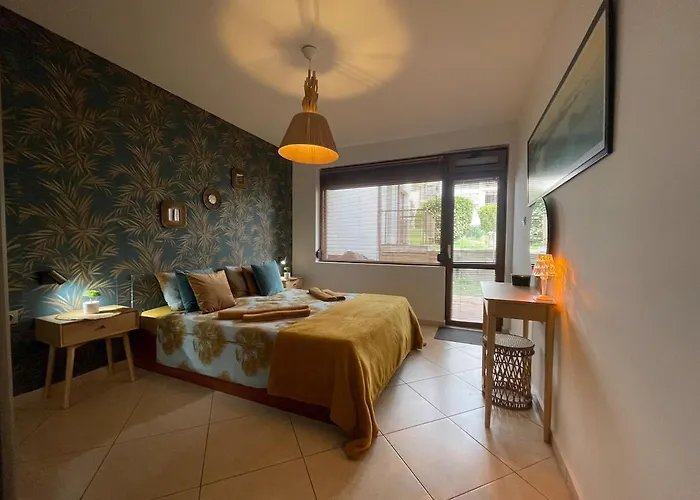 Luxury Sea Nest Next Marina Dinevi *