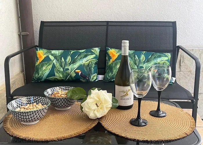 Luxury Sea Nest Next Marina Dinevi Lägenhet *