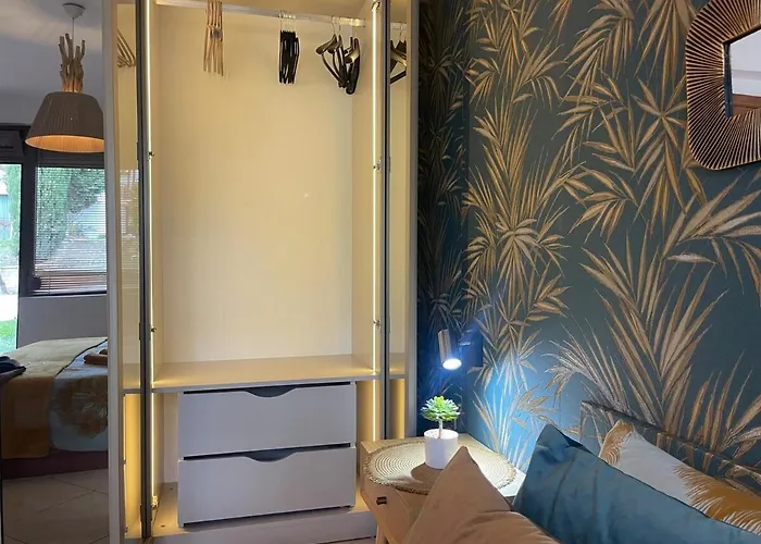 Lägenhet Luxury Sea Nest Next Marina Dinevi *